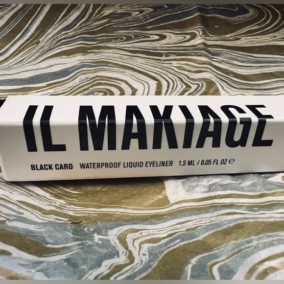 IL MAKIAGE Black Card Liquid Eyeliner Ultra-Black Waterproof Liner - Picture 3 of 4